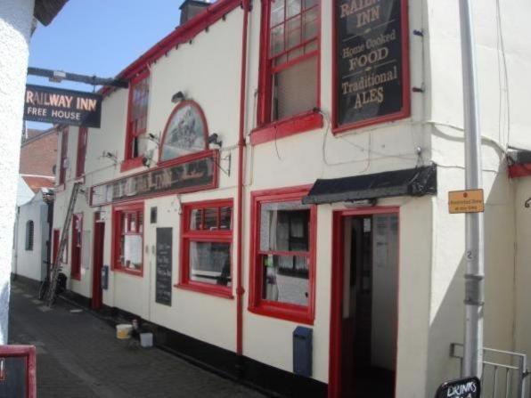 The Railway Inn Dawlish Exterior foto