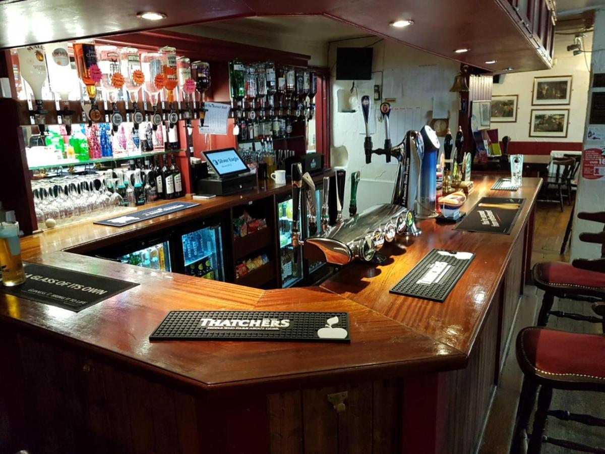 The Railway Inn Dawlish Exterior foto